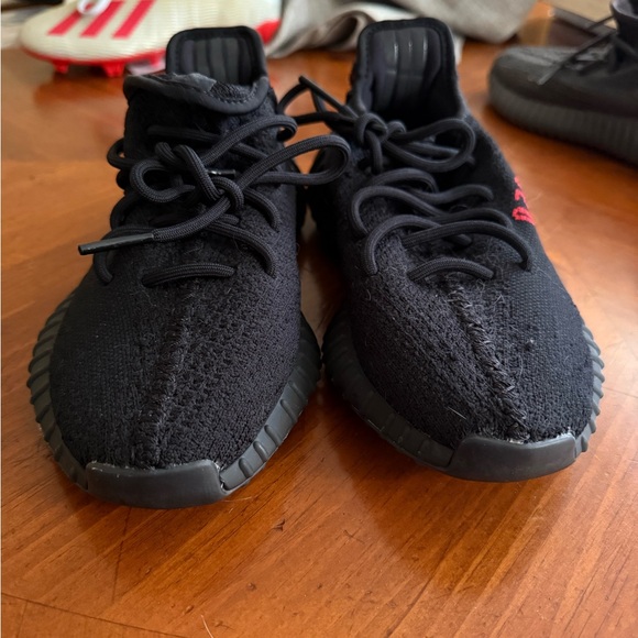 adidas gazelle silver green womens 'Core Black/Red' Adidas Yeezy Boost 350 v2 (2022) main image 1